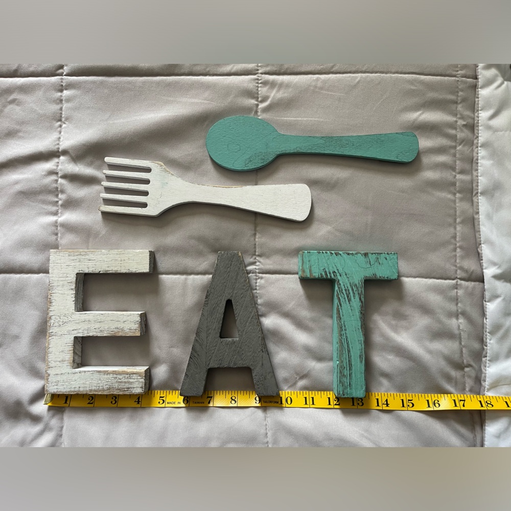 Rustic "EAT" Sign with Utensils